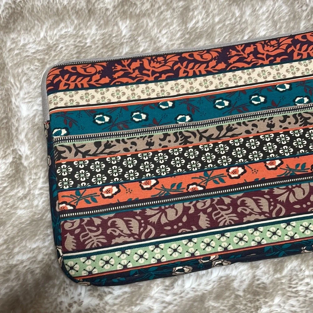 iPad / Laptop Sleeve